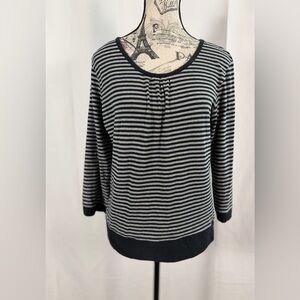 Onque Casuals Classic Everyday Black and Gray Striped 3/4 Sleeve Top Size S